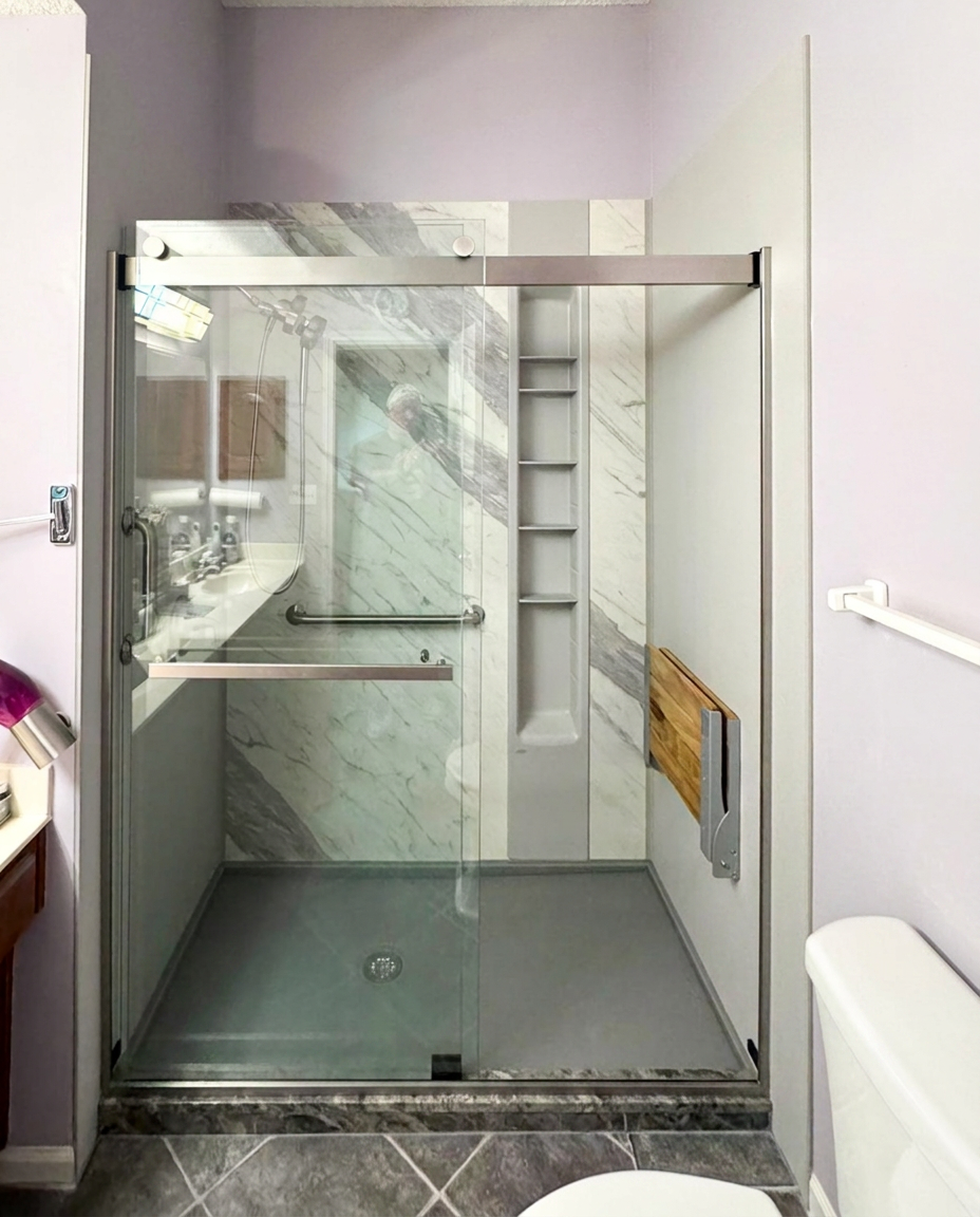 After — Frameless glass · marble panels